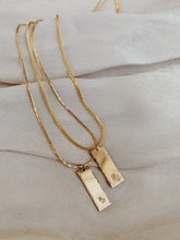 Load image into Gallery viewer, ENGRAVED RECTANGLE NECKLACE