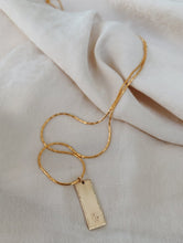 Load image into Gallery viewer, ENGRAVED RECTANGLE NECKLACE