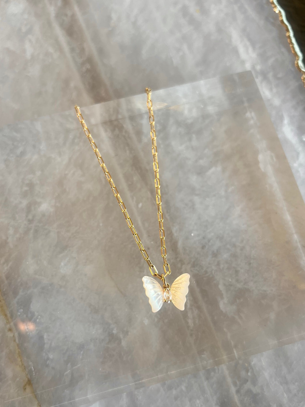 BUTTERFLY BEACH NECKLACE